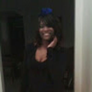 Meet your Posher, Yvette